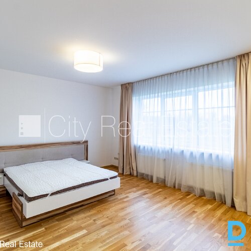 Pārdod dzīvokli Jūrmalā Pārdod dzīvokli Jūrmalā