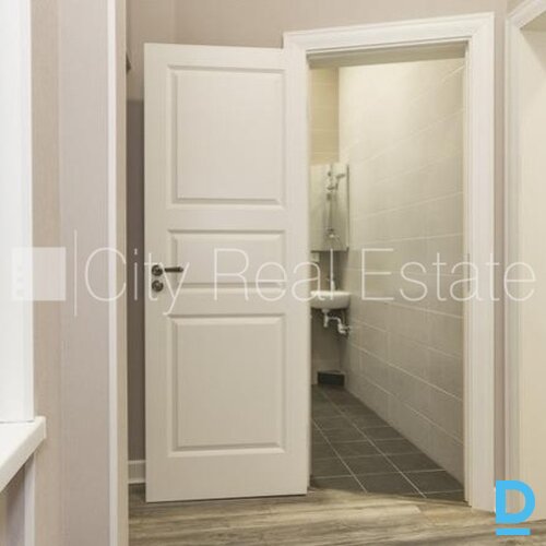 Pārdod dzīvokli Rīgā