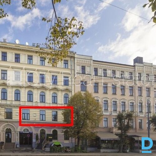 Pārdod dzīvokli Rīgā