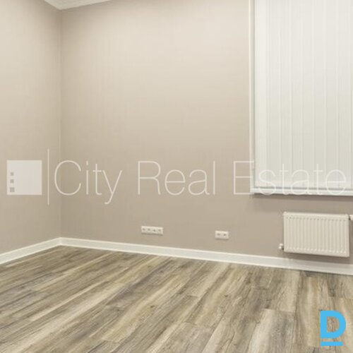 Pārdod dzīvokli Rīgā