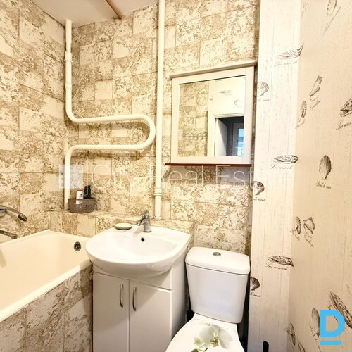 Pārdod dzīvokli Rīgā