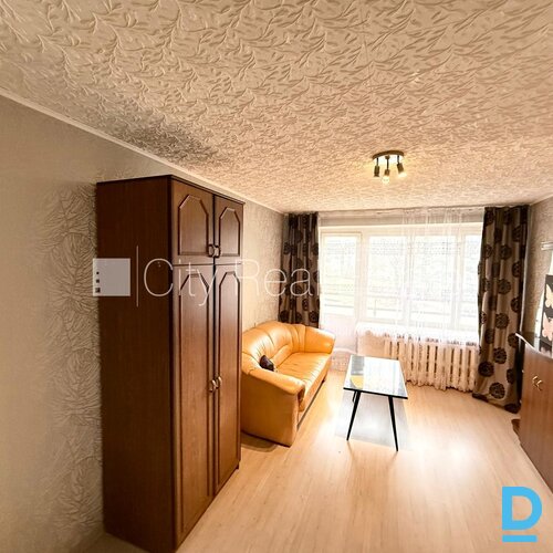 Pārdod dzīvokli Rīgā