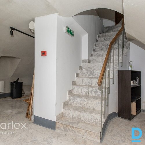 Iznomā biroja telpas Vecrīgā