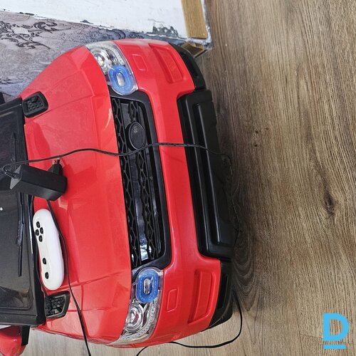 Pārdod Bērnu elektromobilis