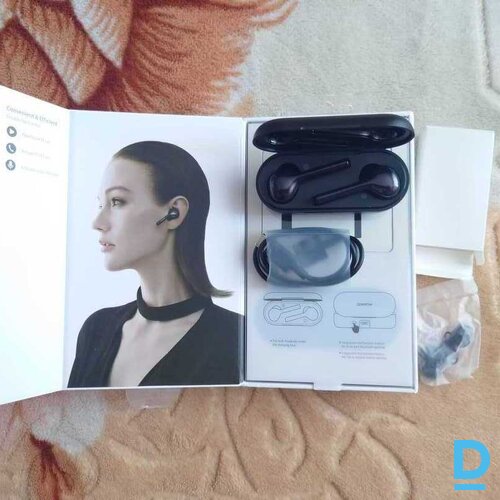 Huawei Free Buds austiņas (headphones) - vizuāli lieliskā stāvoklī Huawei Free Buds austiņas (headphones) - vizuāli lieliskā stāvoklī