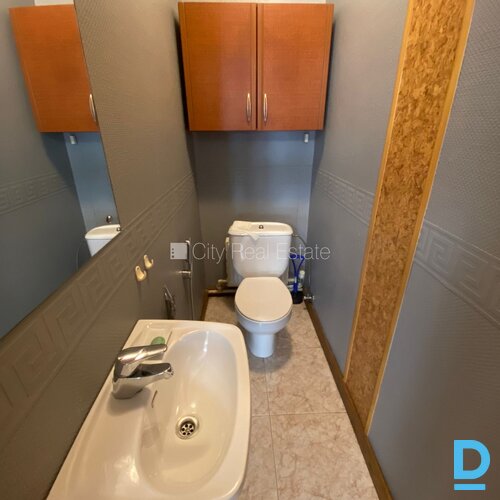 Pārdod māju Rīgā Pārdod māju Rīgā