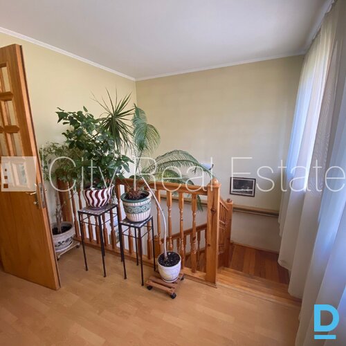 Pārdod māju Rīgā Pārdod māju Rīgā