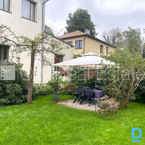 Pārdod māju Rīgā Pārdod māju Rīgā