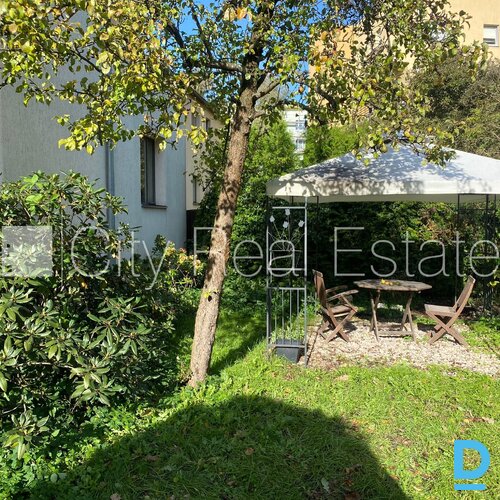 Pārdod māju Rīgā Pārdod māju Rīgā