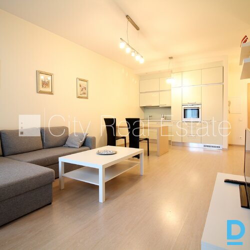 Izīrē dzīvokli Rīgā