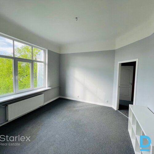 Birojs Rīgas centrā pie Latvijas olimpiskās komitejas Birojs Rīgas centrā pie Latvijas olimpiskās komitejas