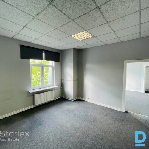 Birojs Rīgas centrā pie Latvijas olimpiskās komitejas Birojs Rīgas centrā pie Latvijas olimpiskās komitejas