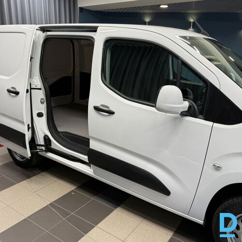 Pārdod Opel Combo 1.5d, 2021