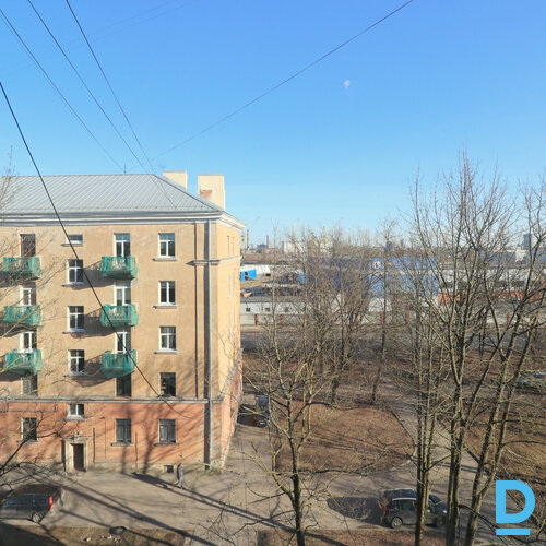 Pārdod dzīvokli Daugavgrīvas iela 132