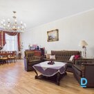 Просторная квартира в центре Риги с возможностью разделения на две отдельные квартиры.