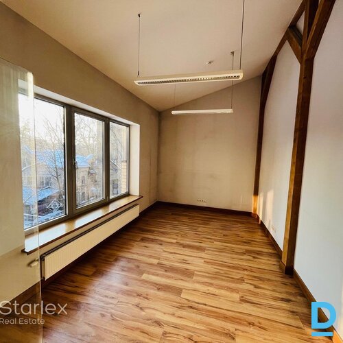 Biroja telpas "Valdemāra Pasāžā" Biroja telpas "Valdemāra Pasāžā"