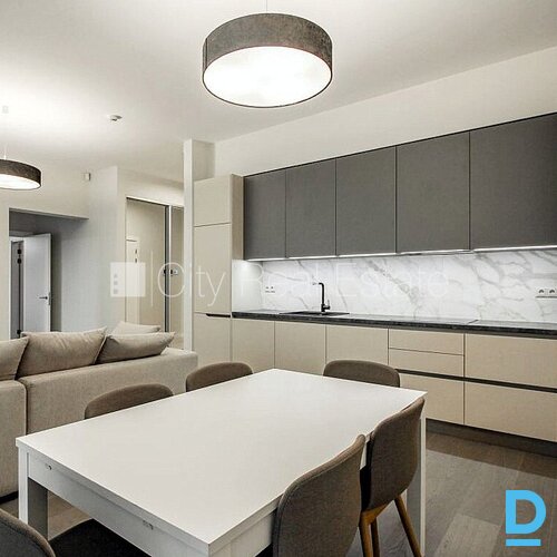 Izīrē dzīvokli Jūrmalā