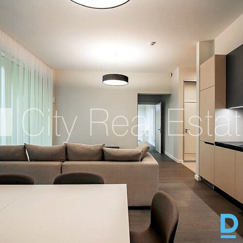 Izīrē dzīvokli Jūrmalā