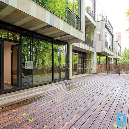 Izīrē dzīvokli Jūrmalā