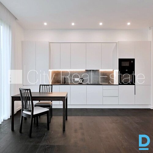 Izīrē dzīvokli Jūrmalā