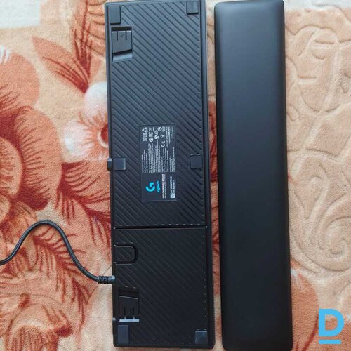 Pārdod Logitech G513 