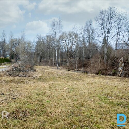 Pārdošanā 2580 m² zemes gabals privātmājas būvniecībai klusā vietā Cēsīs.Zeme at Pārdošanā 2580 m² zemes gabals privātmājas būvniecībai klusā vietā Cēsīs.Zeme at