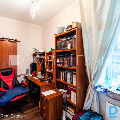 Pārdod māju Rīgā Pārdod māju Rīgā