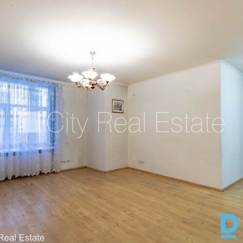 Pārdod dzīvokli Rīgā