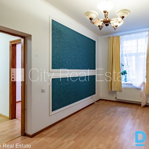 Pārdod dzīvokli Rīgā