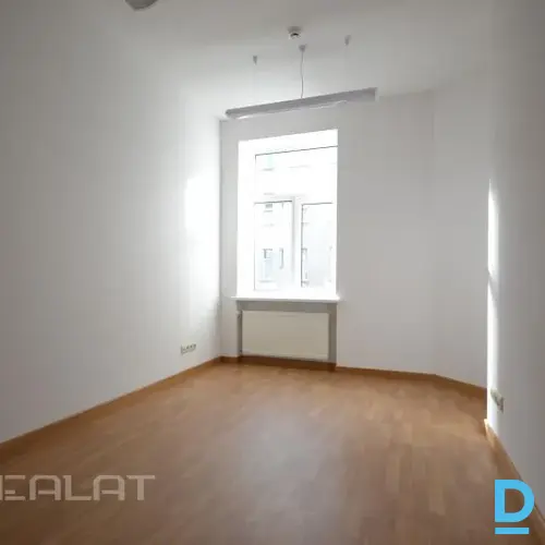 Izīrē biroju Stabu iela 47