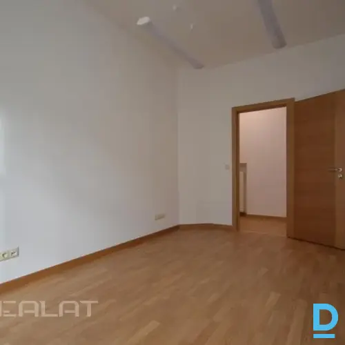 Izīrē biroju Stabu iela 47