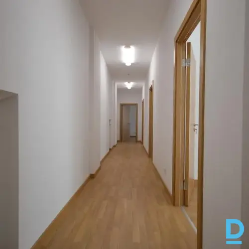 Izīrē biroju Stabu iela 47