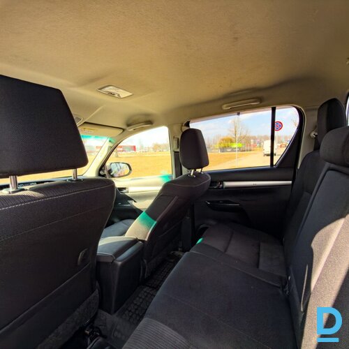 Pārdod Toyota Hilux 2.4d, 4x4, automāts, 2017 Pārdod Toyota Hilux 2.4d, 4x4, automāts, 2017