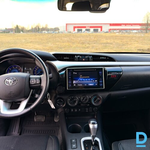 Pārdod Toyota Hilux 2.4d, 4x4, automāts, 2017 Pārdod Toyota Hilux 2.4d, 4x4, automāts, 2017