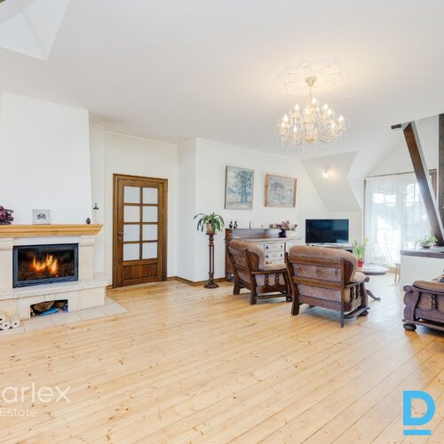 Mājas "Lielsaulīši" ar zemesgabalu Dreiliņos