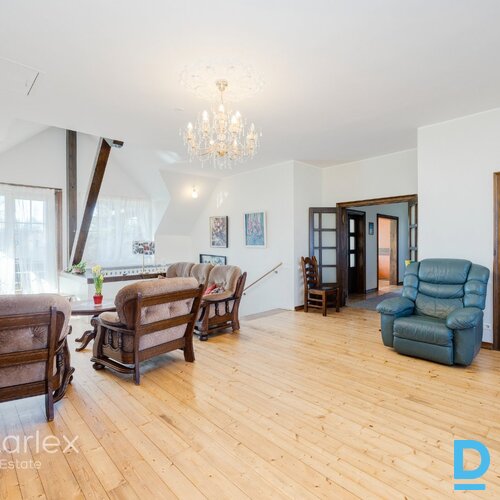 Mājas "Lielsaulīši" ar zemesgabalu Dreiliņos