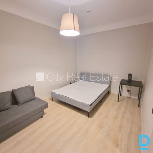 Izīrē dzīvokli Rīgā