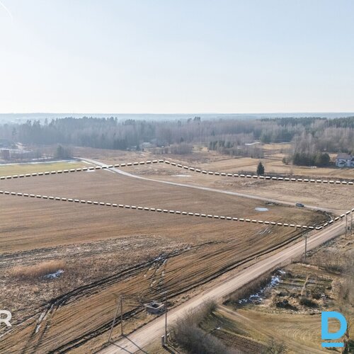 Pārdošanā 4.6 ha zemes gabals 4 minūšu braucienā no Ciemupes.Nekustamais īpašums