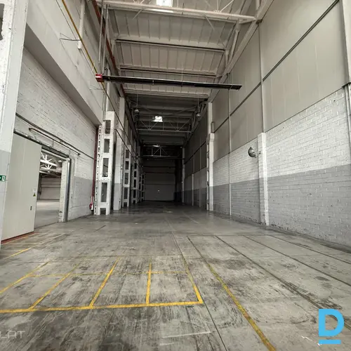 Izīrē noliktavas Aviācijas iela 18