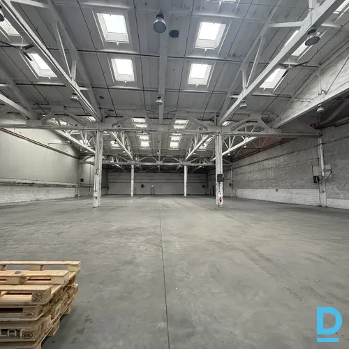 Izīrē noliktavas Aviācijas iela 18