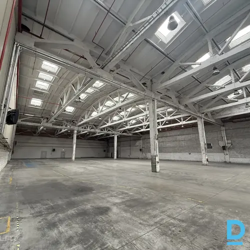 Izīrē noliktavas Aviācijas iela 18