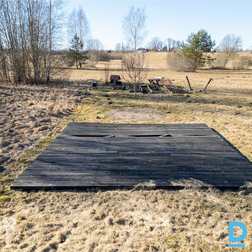 Pārdošanā 5000 m² zemes gabals privātai apbūvei Tīnūžos.Galvenie izmantošanas ve