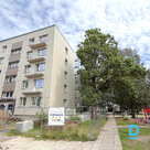 Pārdod dzīvokli Nīcgales iela 8