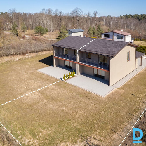 Pārdod māju Hildas Vīkas iela 7