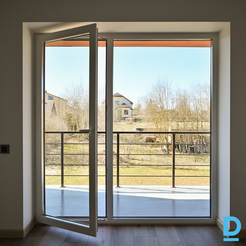 Pārdod māju Hildas Vīkas iela 7