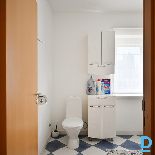 Pārdod māju Ošu iela 4