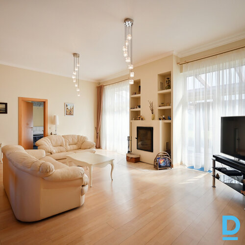 Pārdod māju Ošu iela 4