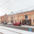 Gaišs, atvērta plānojuma birojs Spīķeru kvartālā