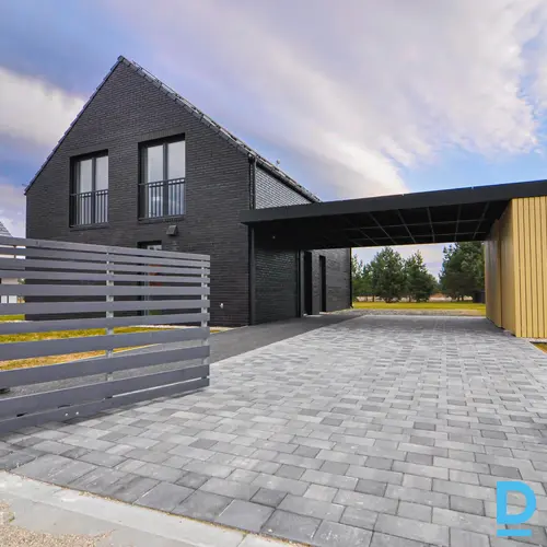 Pārdod mājas Sila iela 34