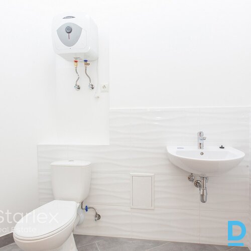 Gaišs, kvalitatīvs birojs Rīgas centrā